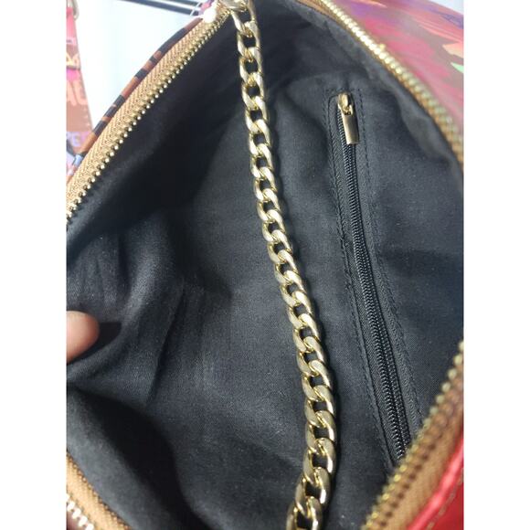 Multicolor Graffiti Clutch Bag With Gold Color Chain Faux Leather - Picture 6 of 6